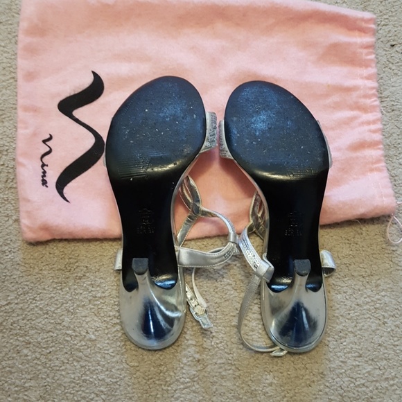 Silver sequin heels - Picture 3 of 3